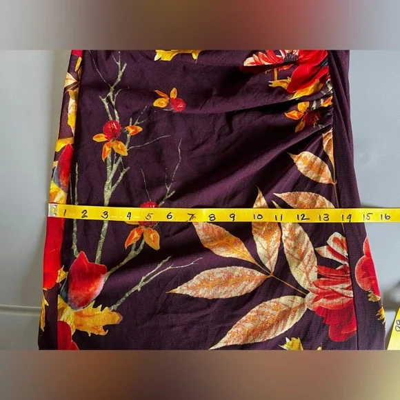 FUZZI Dark burgundy floral stretch midi dress size S/M.‎